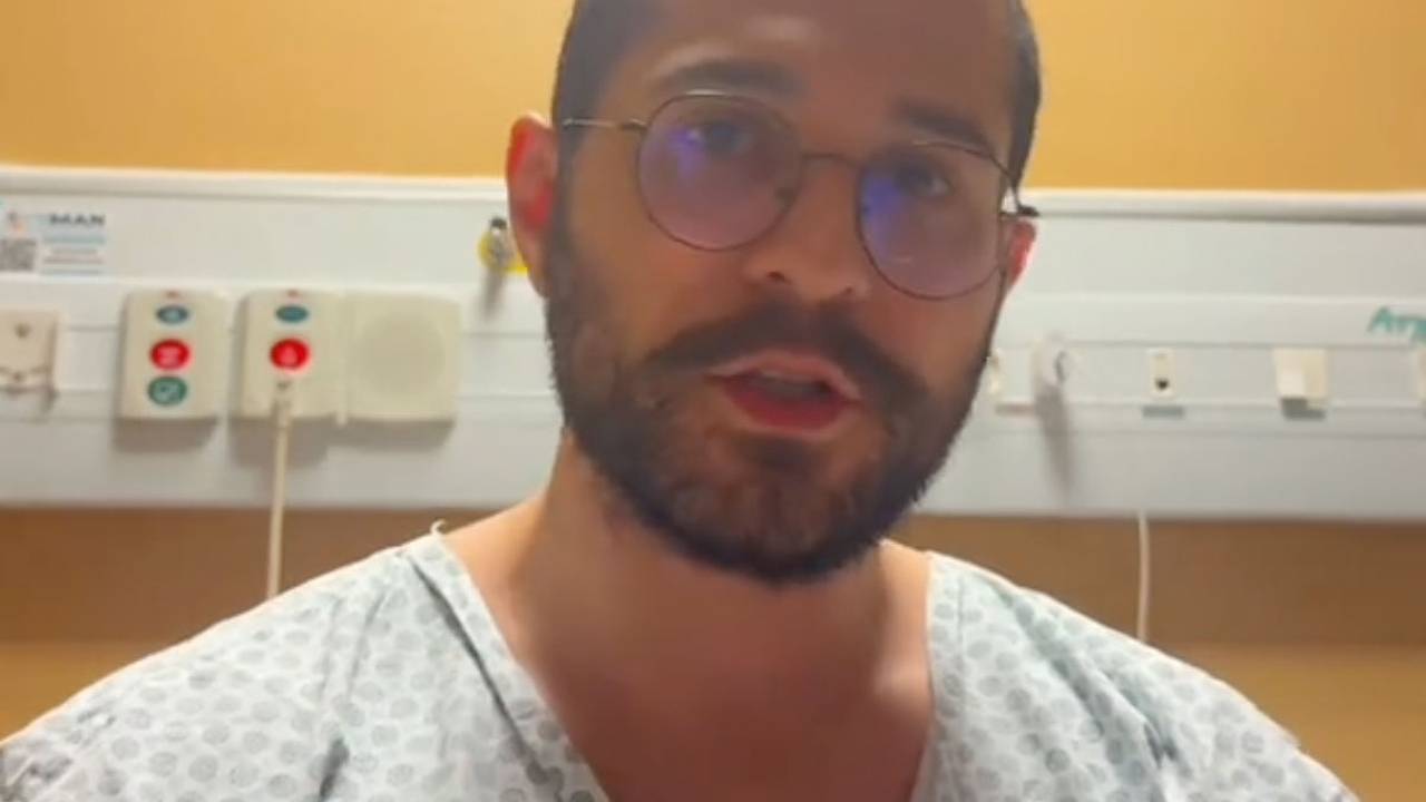 Учитель едва выжил после бритья гениталий