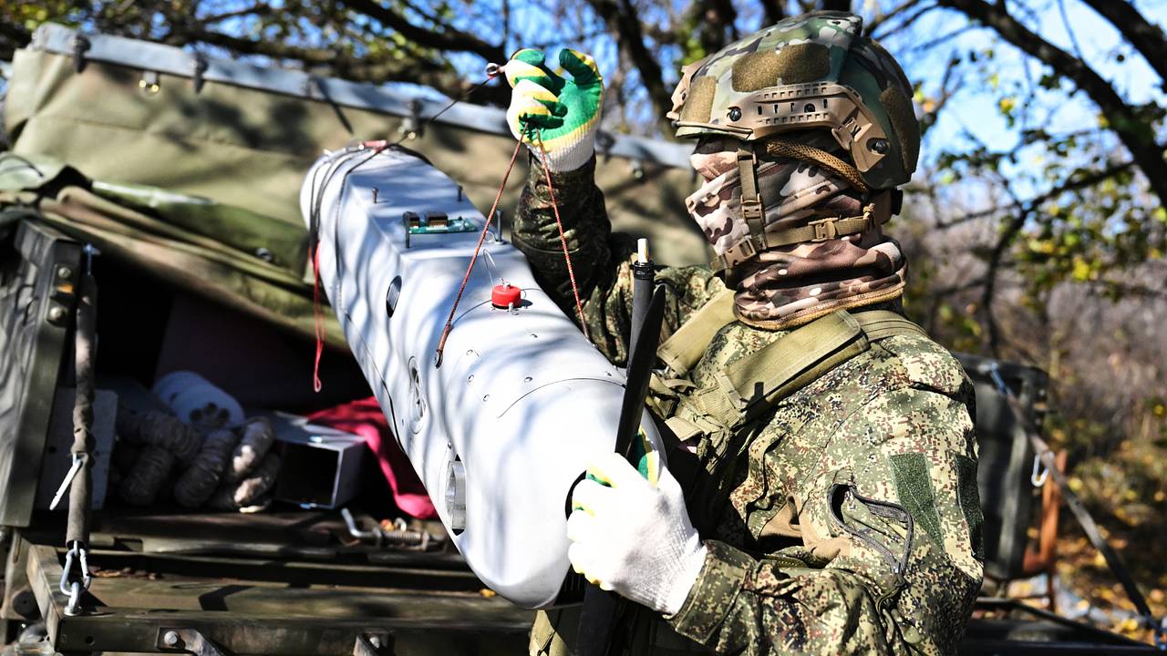 Стало известно о применении ВС России оптоволоконных дронов на дальность 50 километров