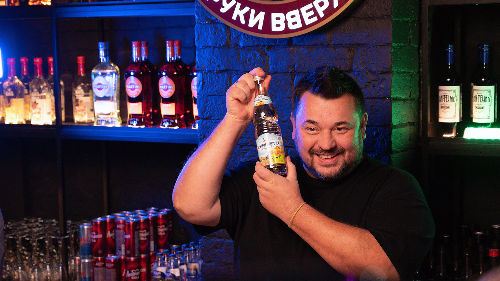 Поесть с Бастой, выпить с Жуковым: как стать партнером знаменитости по бизнесу