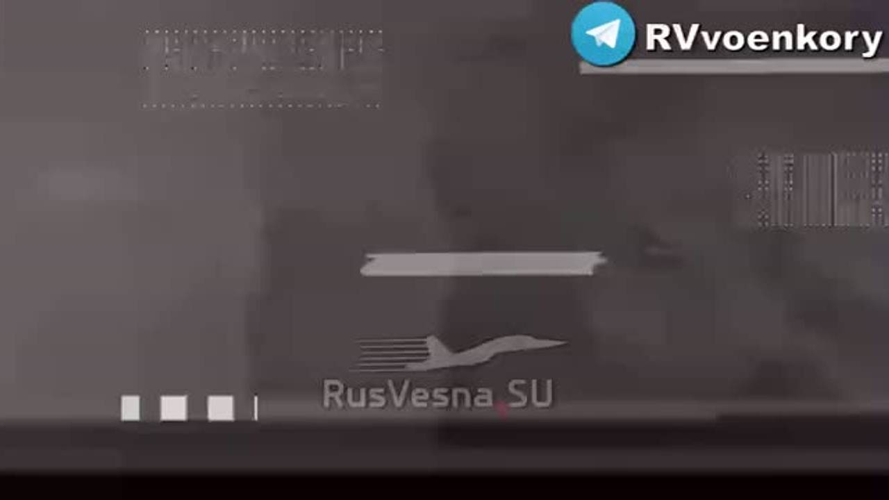 Ожесточенные бои в Красноармейске сняли на видео