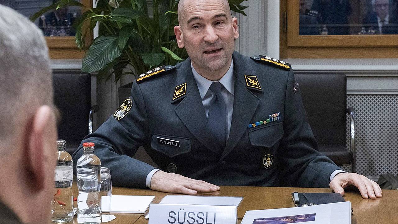 В Швейцарии усомнились в пользе нейтралитета