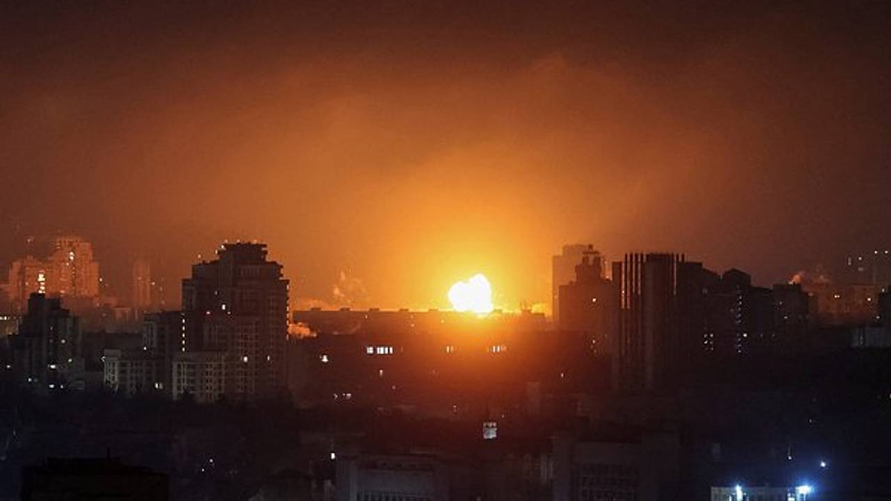 На Украине сообщили о взрывах в Одессе и Харькове