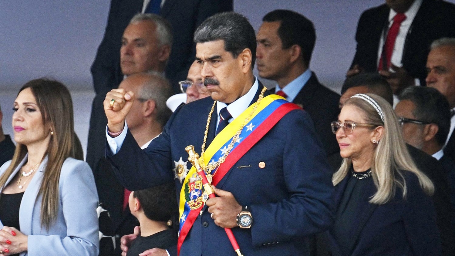 Трамп сообщил о «захвате» Мадуро и его жены и их вывозе из Венесуэлы