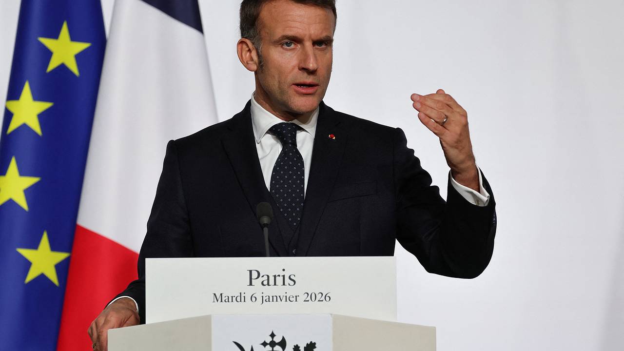 Раскрыта реакция ЕС на предложение Макрона о переговорах с Путиным