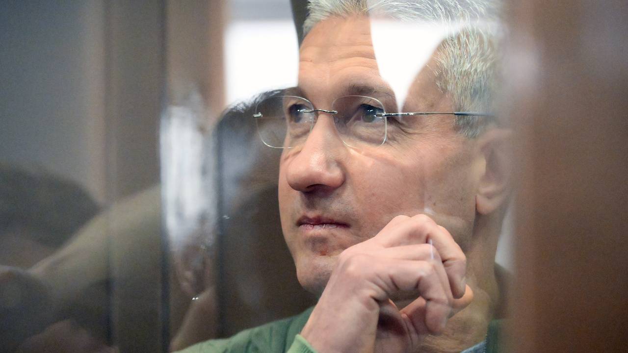 Генпрокуратура пожаловалась на автомобиль Bentley из гаража бывшего замминистра Иванова