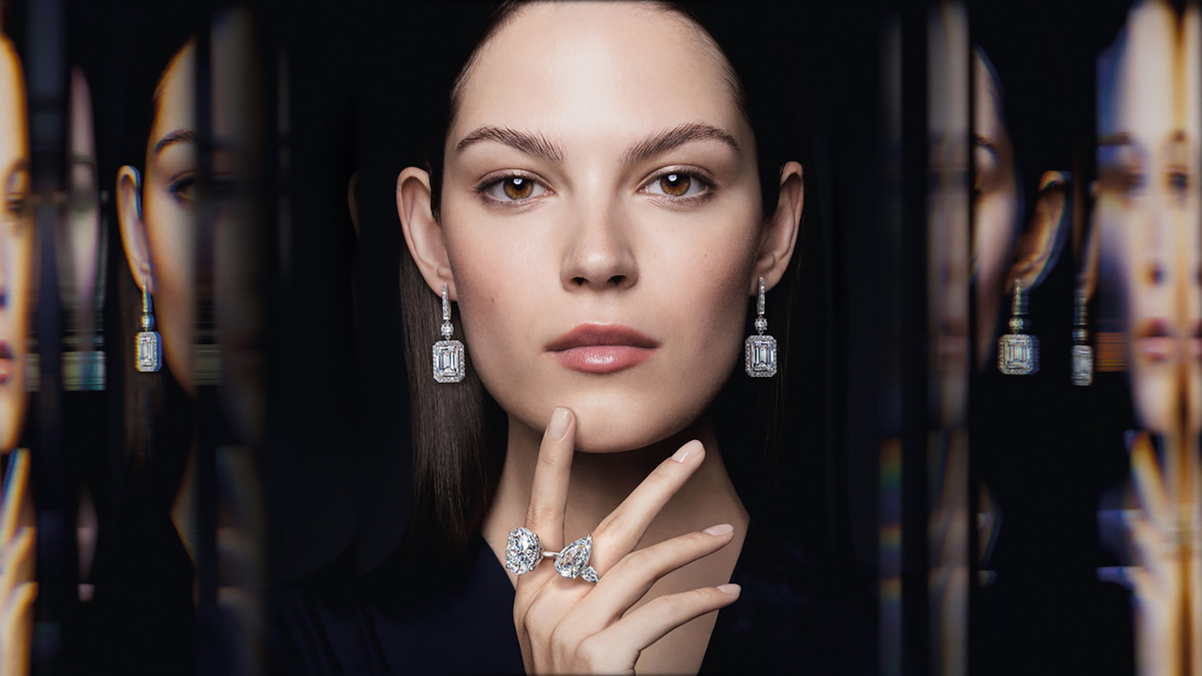 Неделя потребления: весенние коллекции модных брендов и новые бьюти-гаджеты