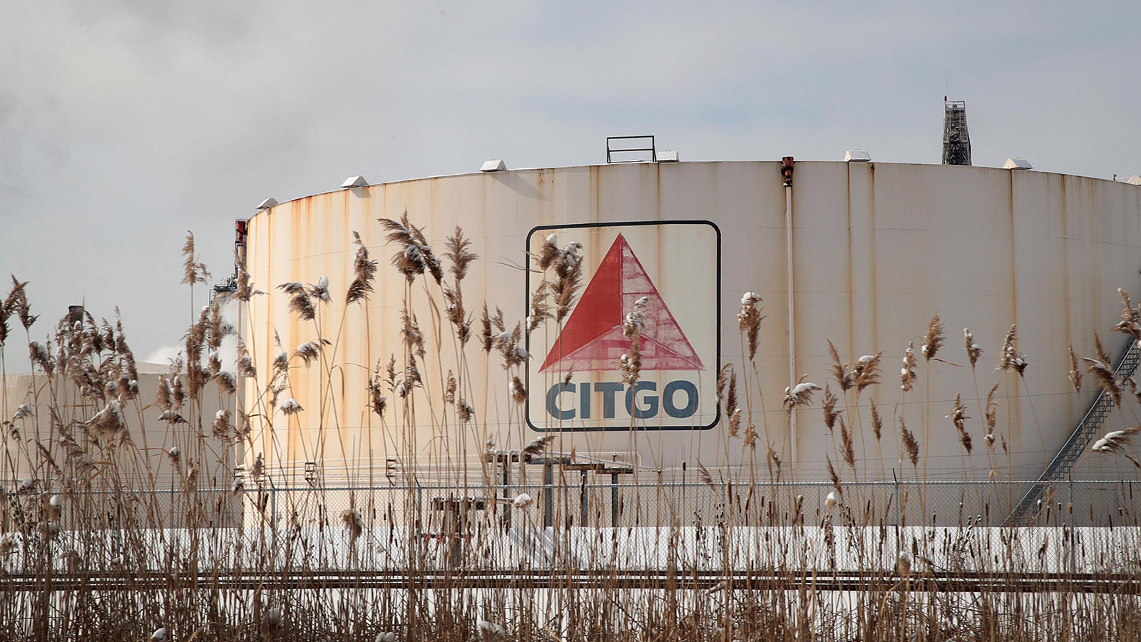 Выгодная сделка: кто может заработать миллиарды на нефтедобыче в Венесуэле