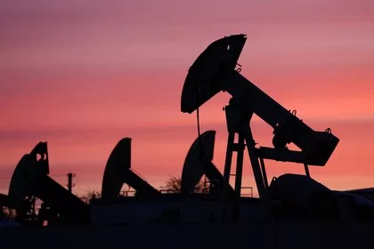 Прогноз роста мирового спроса на нефть резко понизили