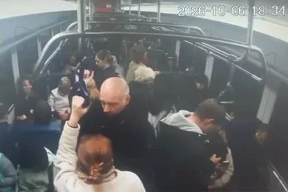 Молодой россиянке прилетел в голову кирпич на МЦД