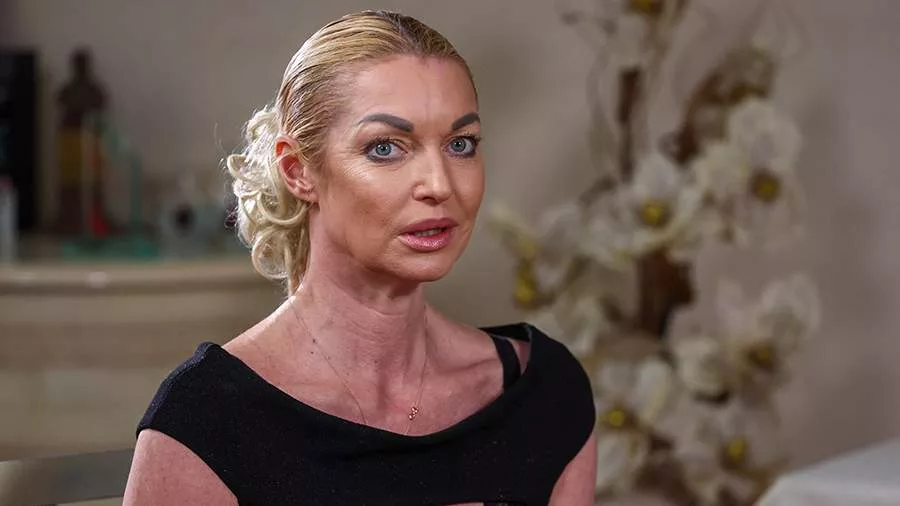 Волочкова расплакалась во время поздравления дочери с днем рождения