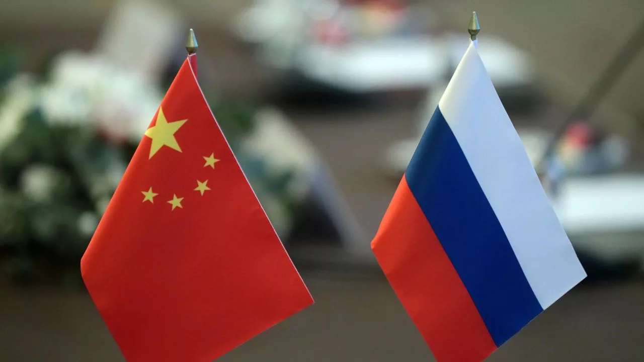 Россия нарастила импорт смартфонов из Китая до двухлетнего максимума
