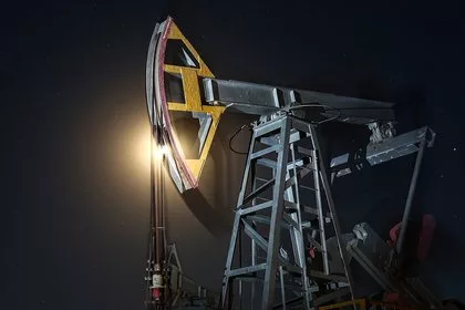 Цены на нефть перешли к снижению на фоне новостей о сделке США и России