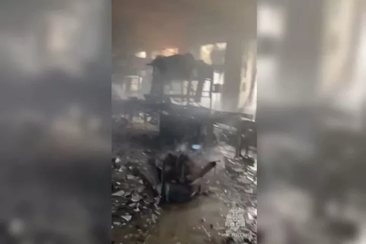 В Дзержинске загорелось административное здание на Восточном шоссе