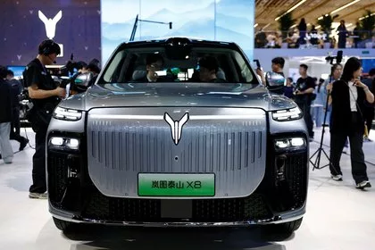 Voyah анонсировала пятиместную версию кроссовера Taishan