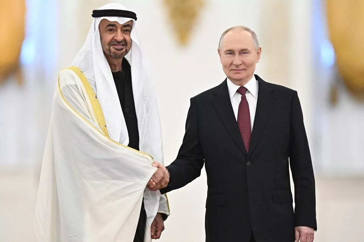 Путин обсудил с президентом ОАЭ поставки дизеля и ситуацию в Персидском заливе