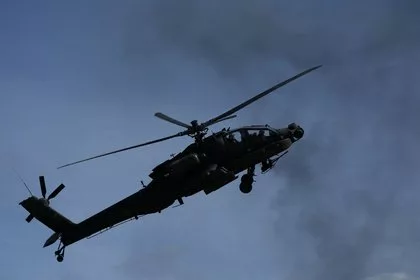 Хуситы заявили об уничтожении саудовского вертолета Apache
