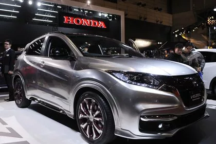Кроссовер Honda Vezel начали продавать в России