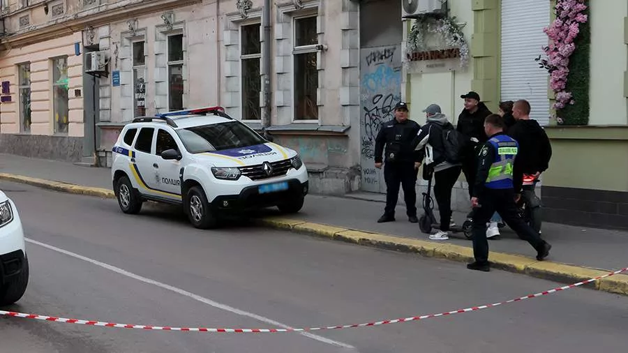 Украинец устроил стрельбу и взрывы в центре города Кропивницкий