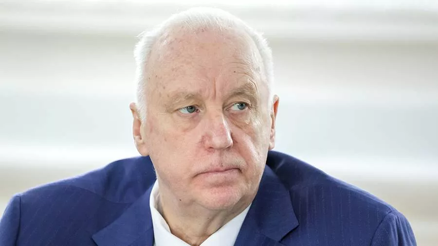 Глава СК потребовал доклад по делу о гибели мужчины под колесами авто на Урале