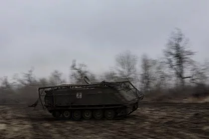 Российские военные вступили в бой с «гробом на колесах»