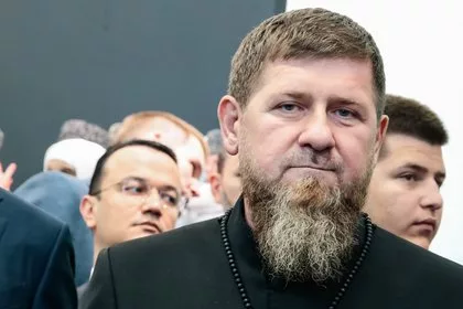 Кадыров обратился к сбежавшим в Европу чеченцам