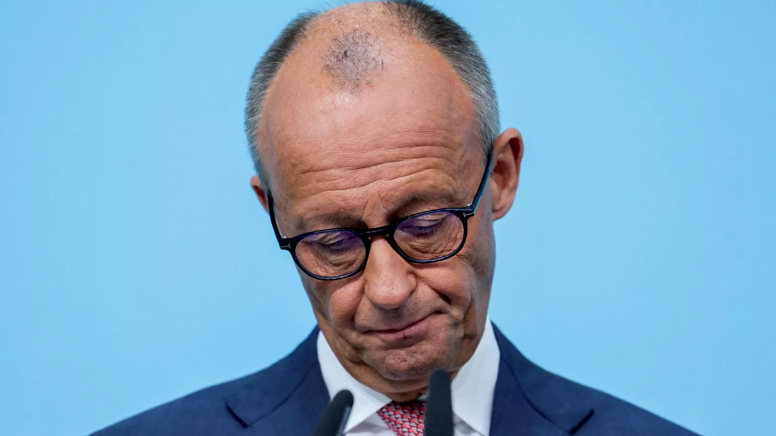 Bloomberg назвал Мерца олицетворением трудностей Германии