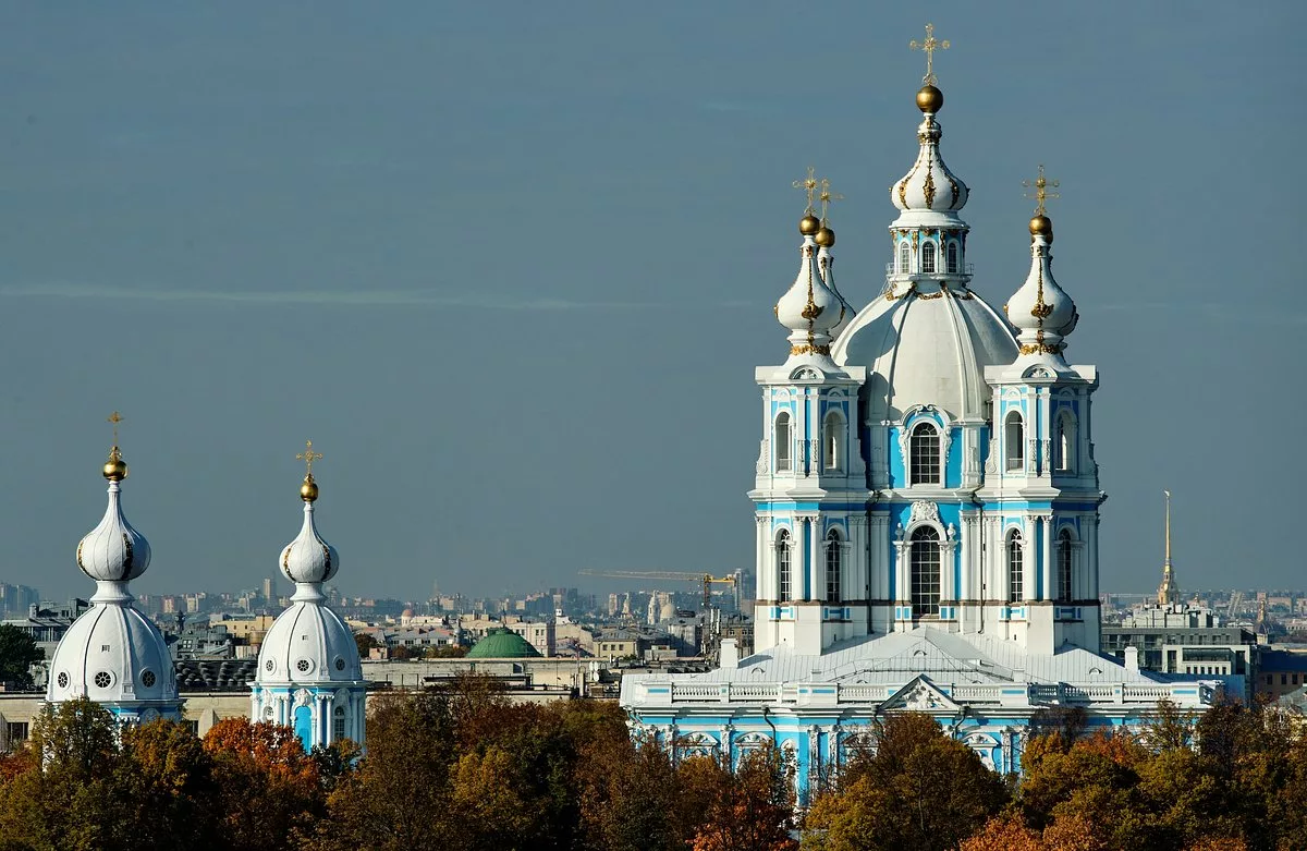 Смольный собор в Санкт-Петербурге