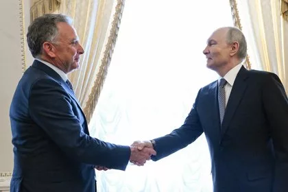 Путин попросил Уиткоффа передать послание первой леди США