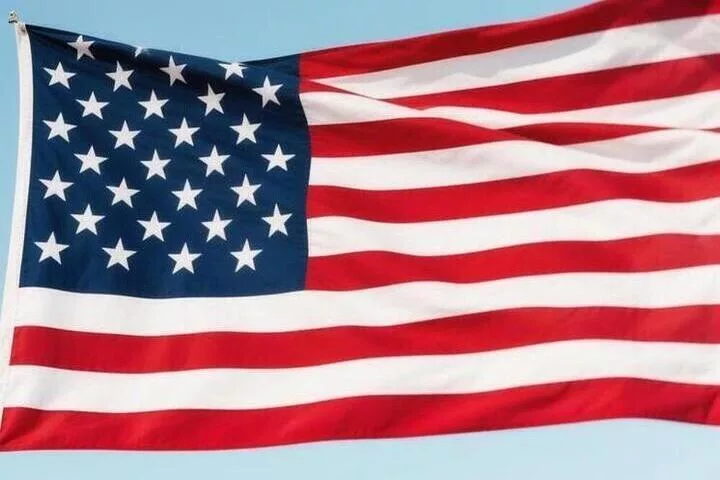 Президент США высказался о шансах Ле Пен на выборах во Франции