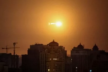 Стало известно о ракетном ударе по Киеву