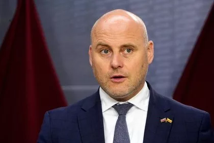 Европейский политик занервничал после вопроса о поддержке Украины