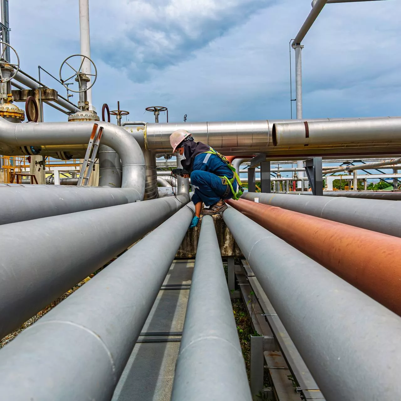 Один из ведущих экспортеров нефти решил сосредоточиться на трубопроводах