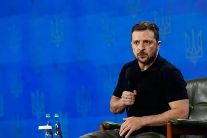 Эксперт счел необязательным присутствие Зеленского на переговорах по Украине
