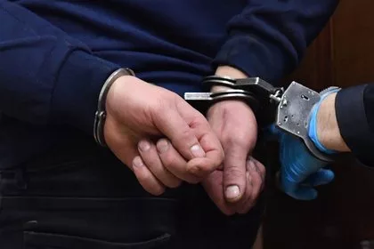 Россиянин занимался пересылкой взрывных устройств