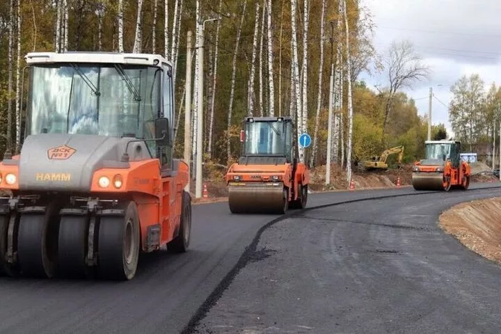 В Ярославле на Тормозном шоссе завершается обустройство объездной дороги