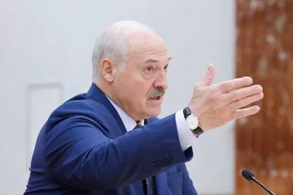 Лукашенко показал приемы рукопашной борьбы против ножа