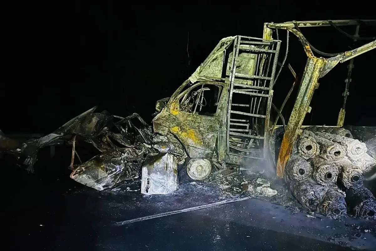 Два водителя погибли в жуткой аварии под Грязовцем