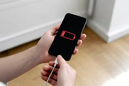 Раскрыты способы сберечь аккумулятор смартфона