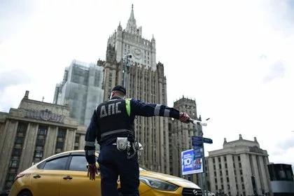 В России захотели отменить детский тариф в такси