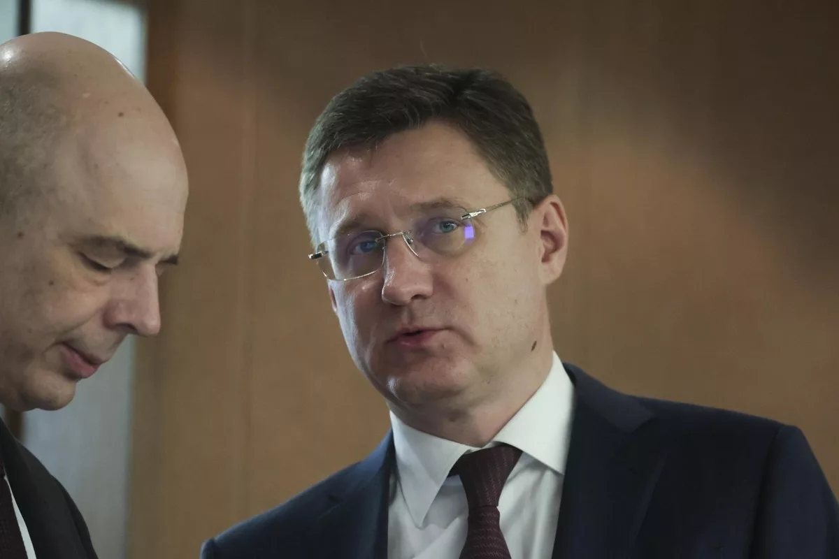 Новак уточнил, до какого времени Россия точно сохранит импорт бензина